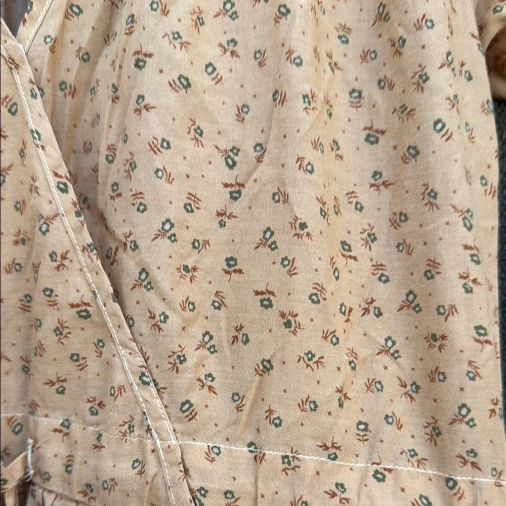 Christy Dawn Spring Flower patterned Christy Dress. Yellows. One Size. - Picture 3 of 3